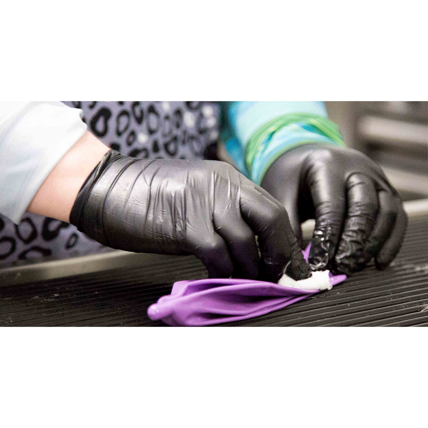 AMMEX Professional Black Nitrile, Medium, Box of 100