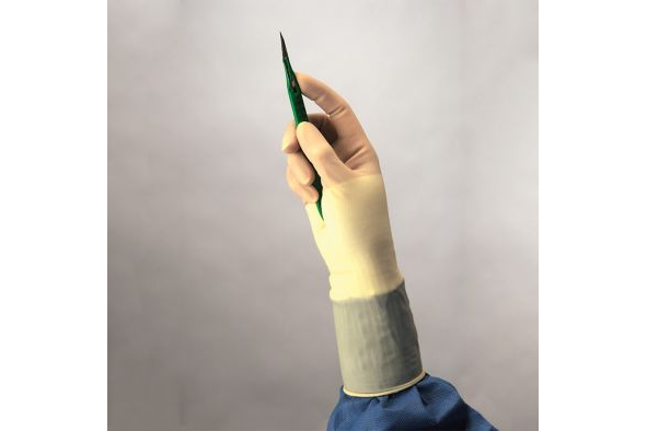 CARDINAL HEALTH PROTEXIS PI CLASSIC SURGICAL GLOVES